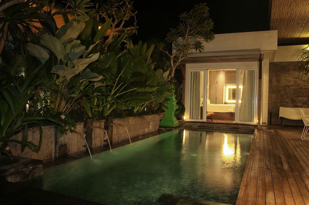 Hu'U Villas Семиняк Екстериор снимка